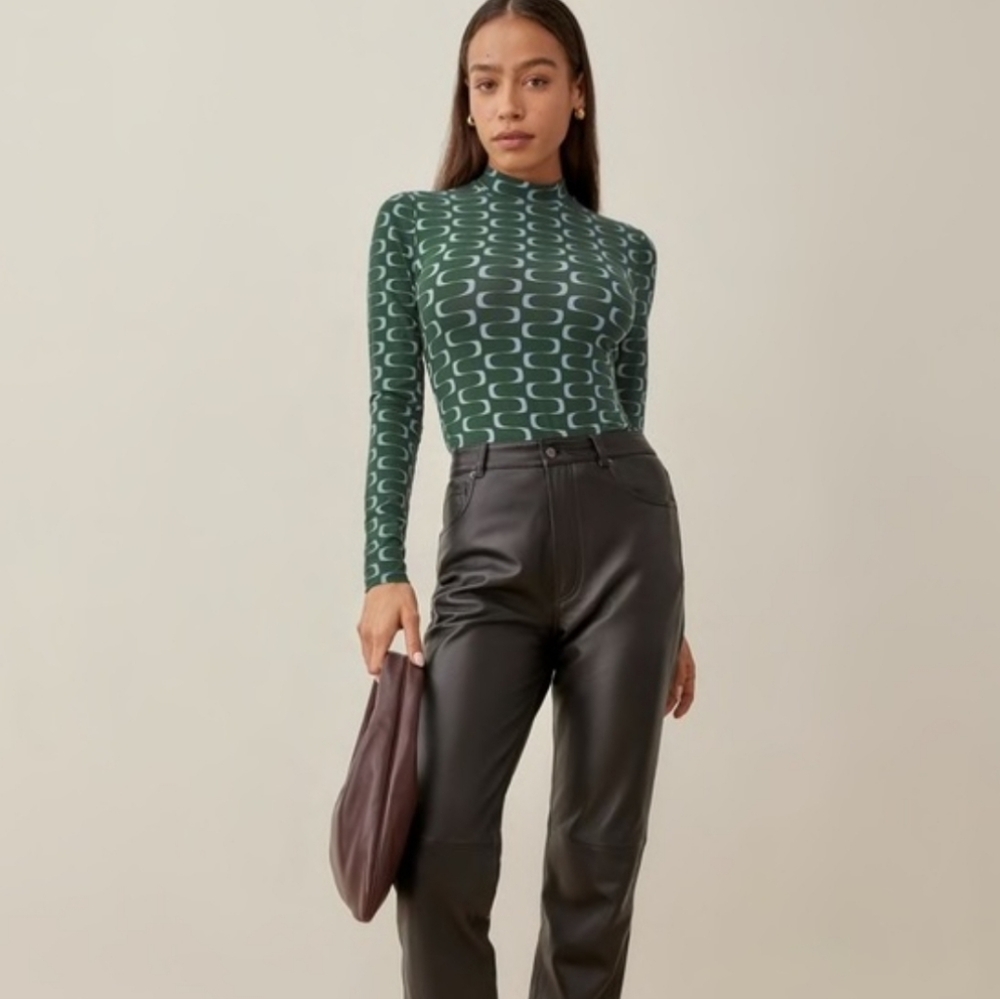 Reformation bailey top Retro Green Venture Long Sleeve Turtleneck Large